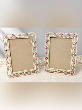 1990s Set of 2 Vintage Cream Floral Enamel Picture Frames